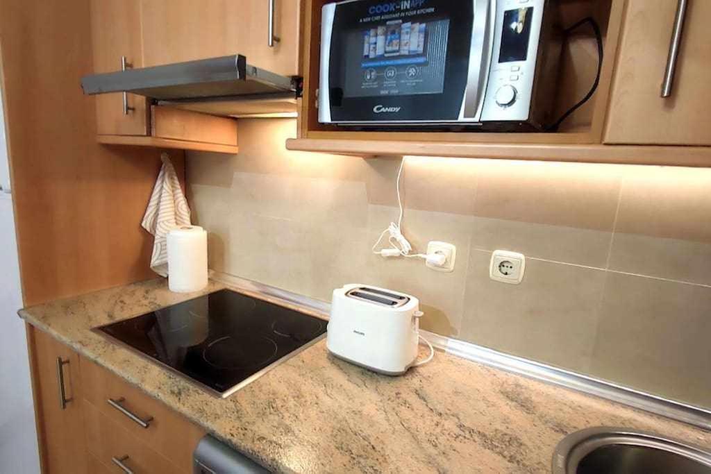 Appartamento Luxe Haven In Granada Esterno foto