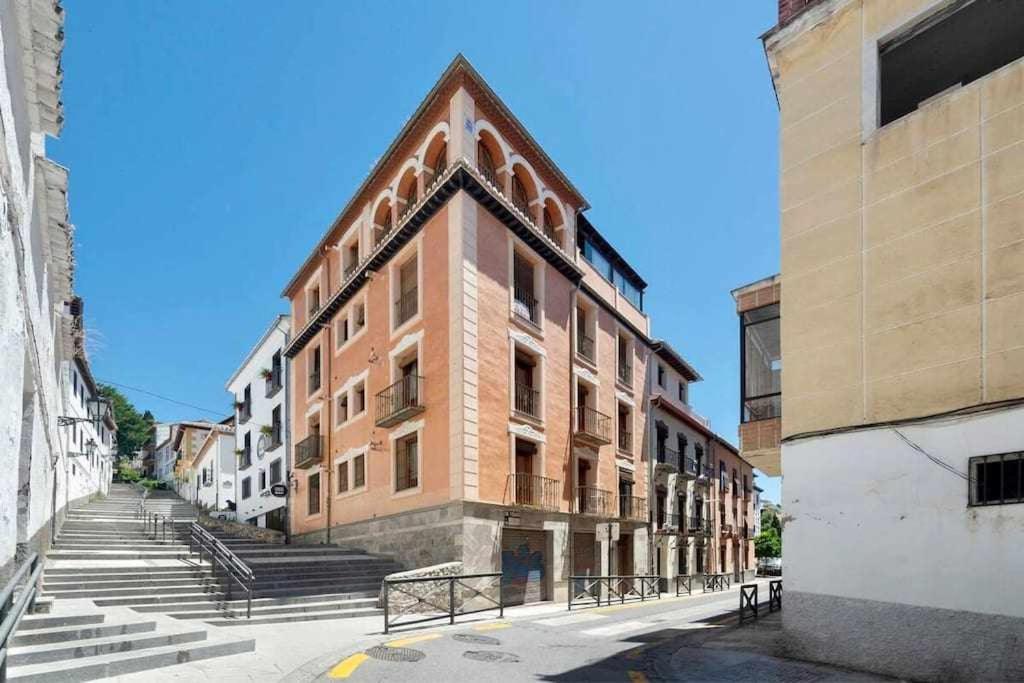 Appartamento Luxe Haven In Granada Esterno foto